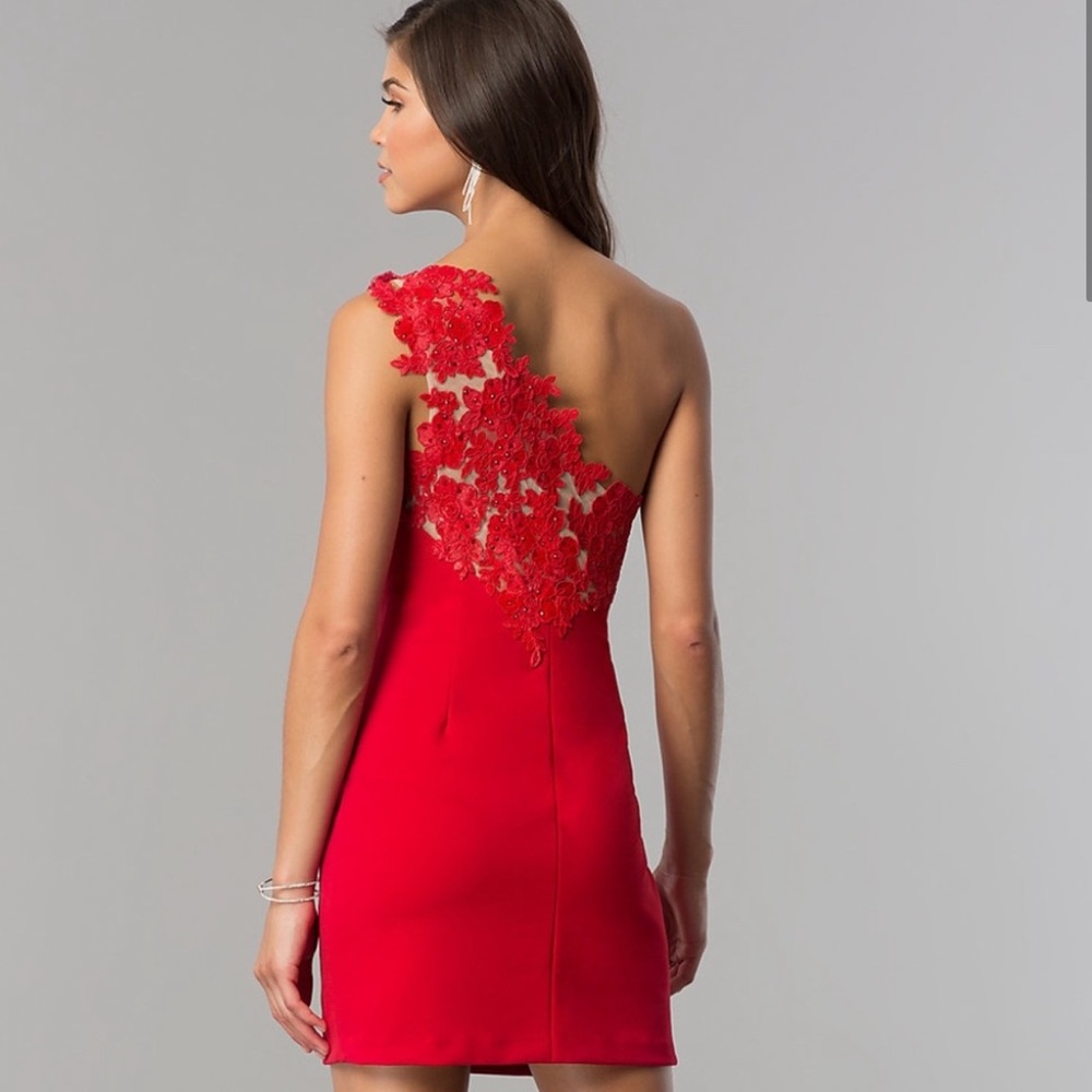 Dear Moon One Shoulder Dress with  Rhinestone-Embellished Floral-Lace Appliqué - Picture 4 of 8